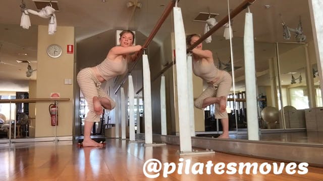 4.pilates.on.the.ball.xxi.freeform.board.and.lunge.combo.and.scooter