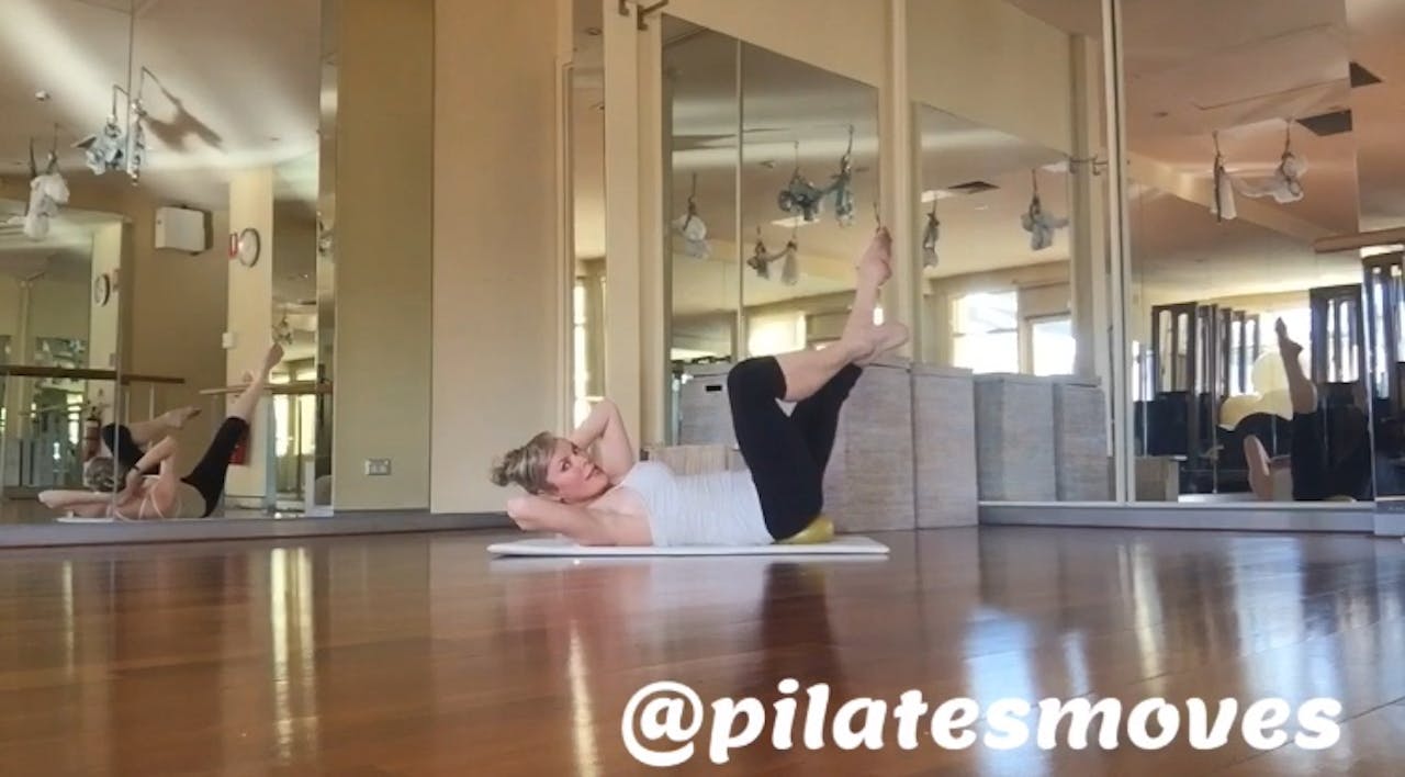 Matwork (xxii) with the Chi Ball. Part 3: Abdominals with Helen Tardent