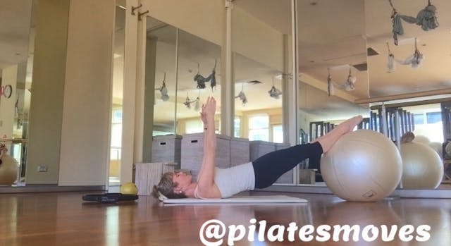 Helen Tardent: Pilates on the Ball (xxii) with the Chi Ball. Part 2:  Pelvic Bridge & Leg Circle Sequence