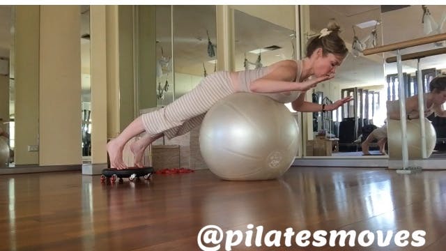 Pilates on the Ball with the Freeform Board xxi: Intermediate-Advanced Part 3 (a) with Helen Tardent