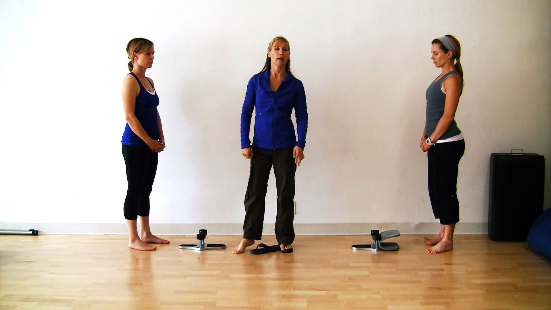 A 1-19: Learning Toe Exerciser and Foot Corrector