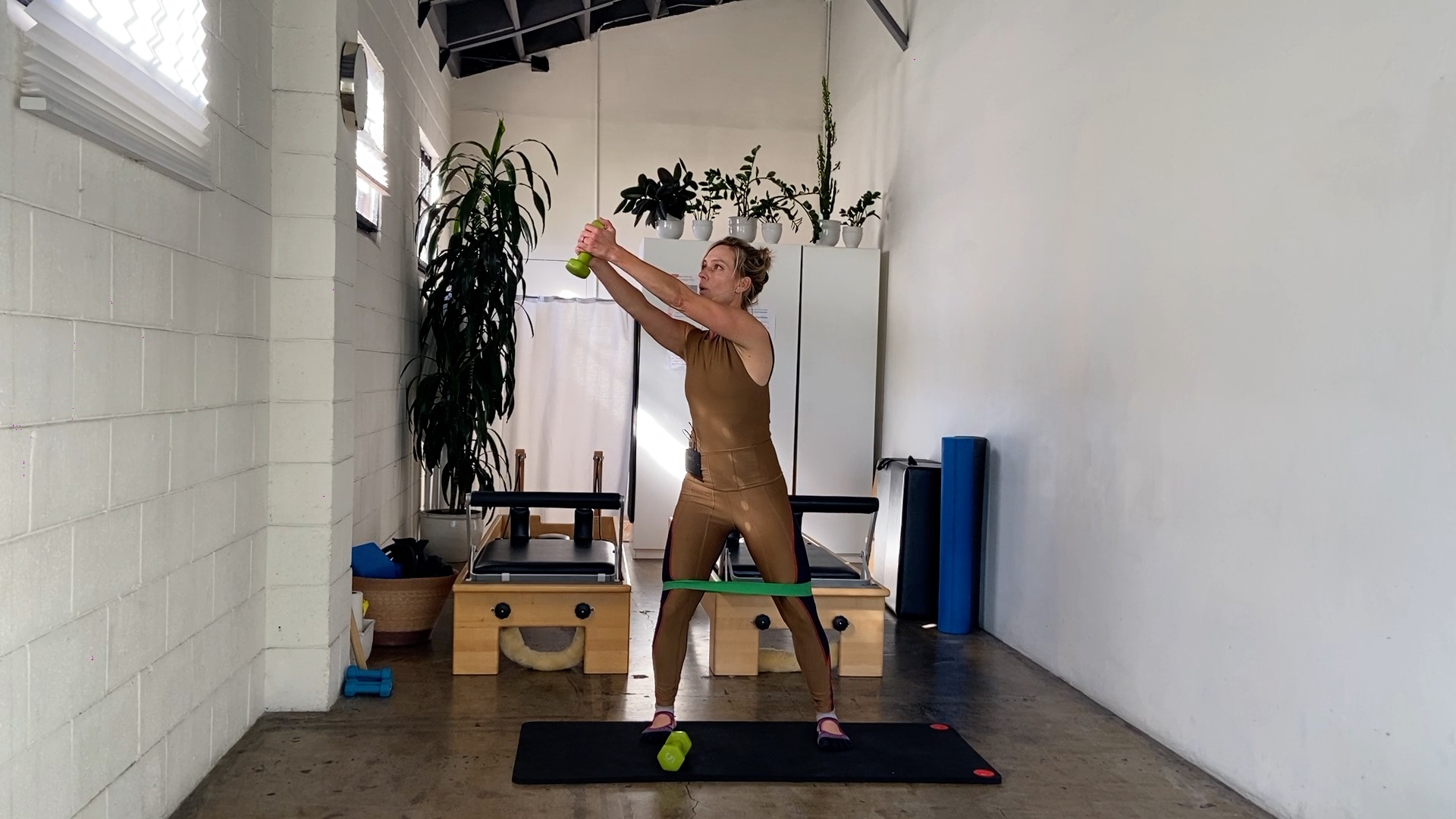 Pilates FIT Progressive Strength. 30 min. band. weights