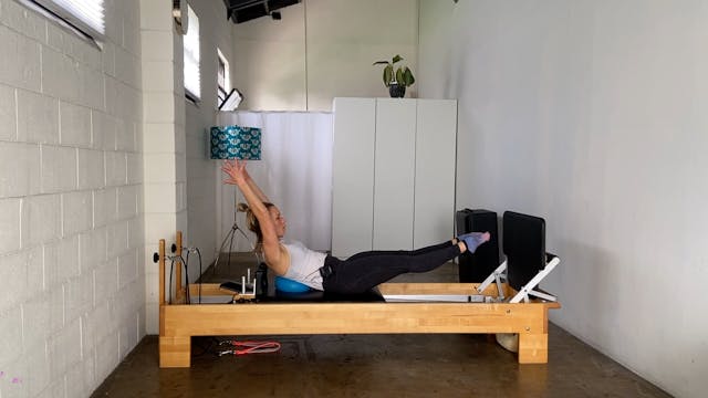 25 min Ab and more: ball.