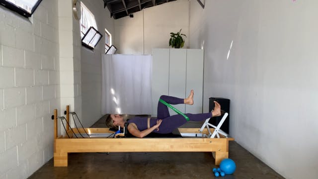 Reformer Basics With Props: 50 min