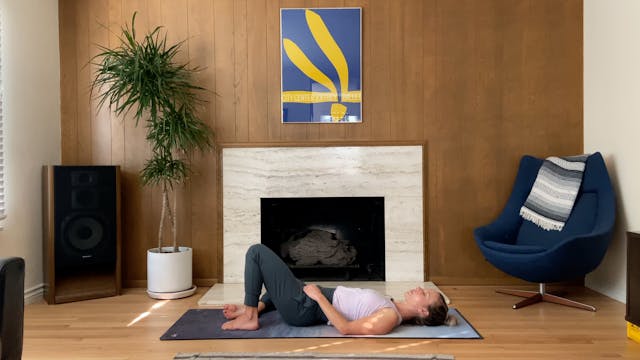 Roll Out your Glutes