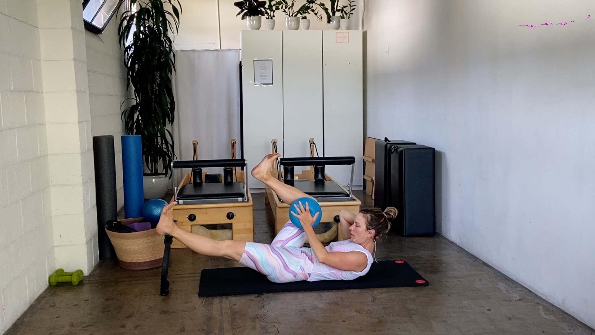 Core Progression with the Ball and Circle. Mat. 16 min