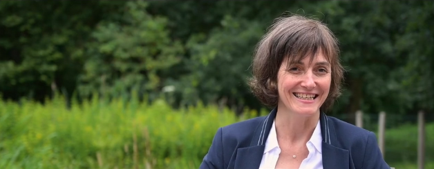 Woman achieving her objectives - Sophie Petit 