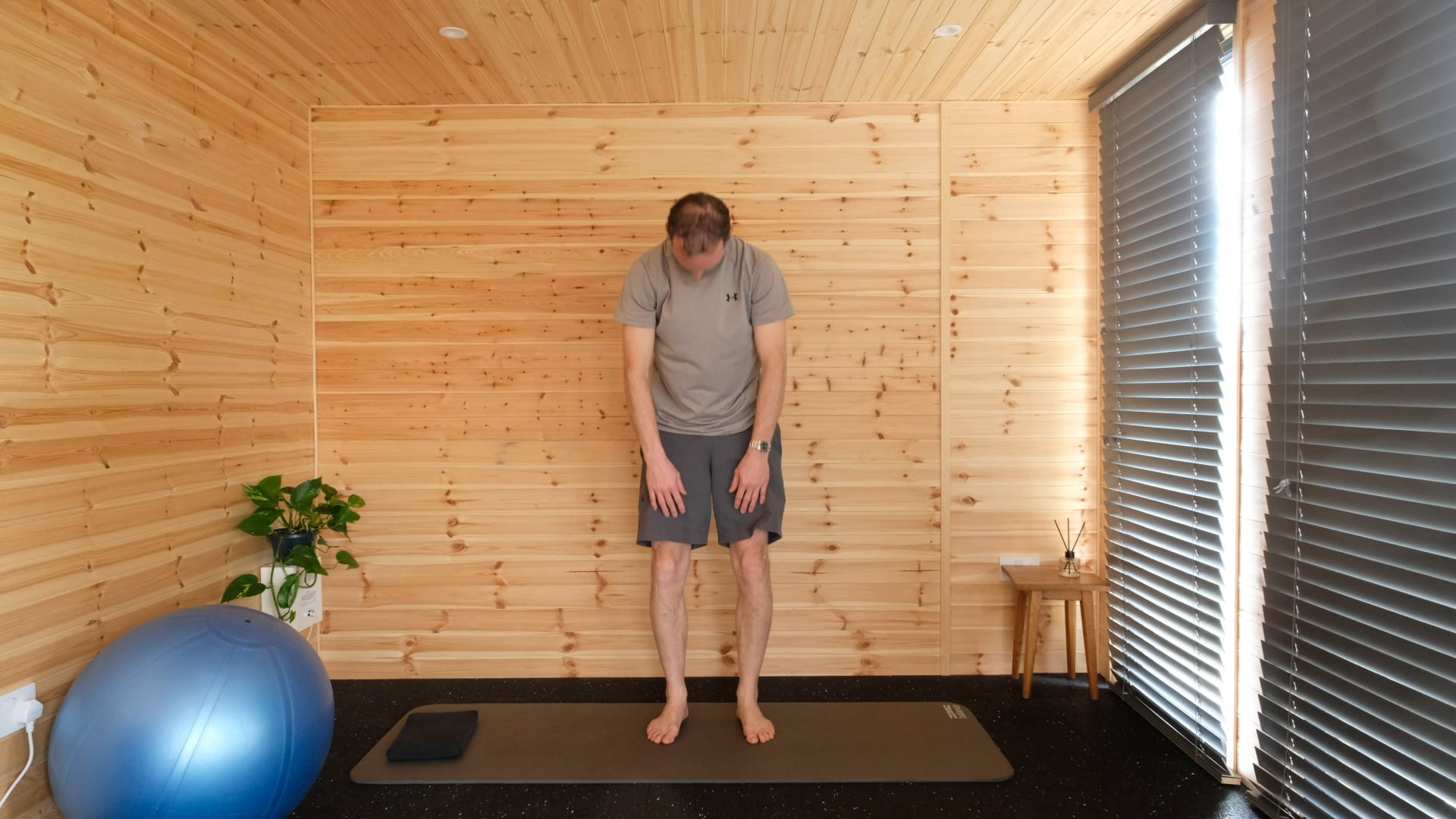 Morning stretch, from the moment you wake up!