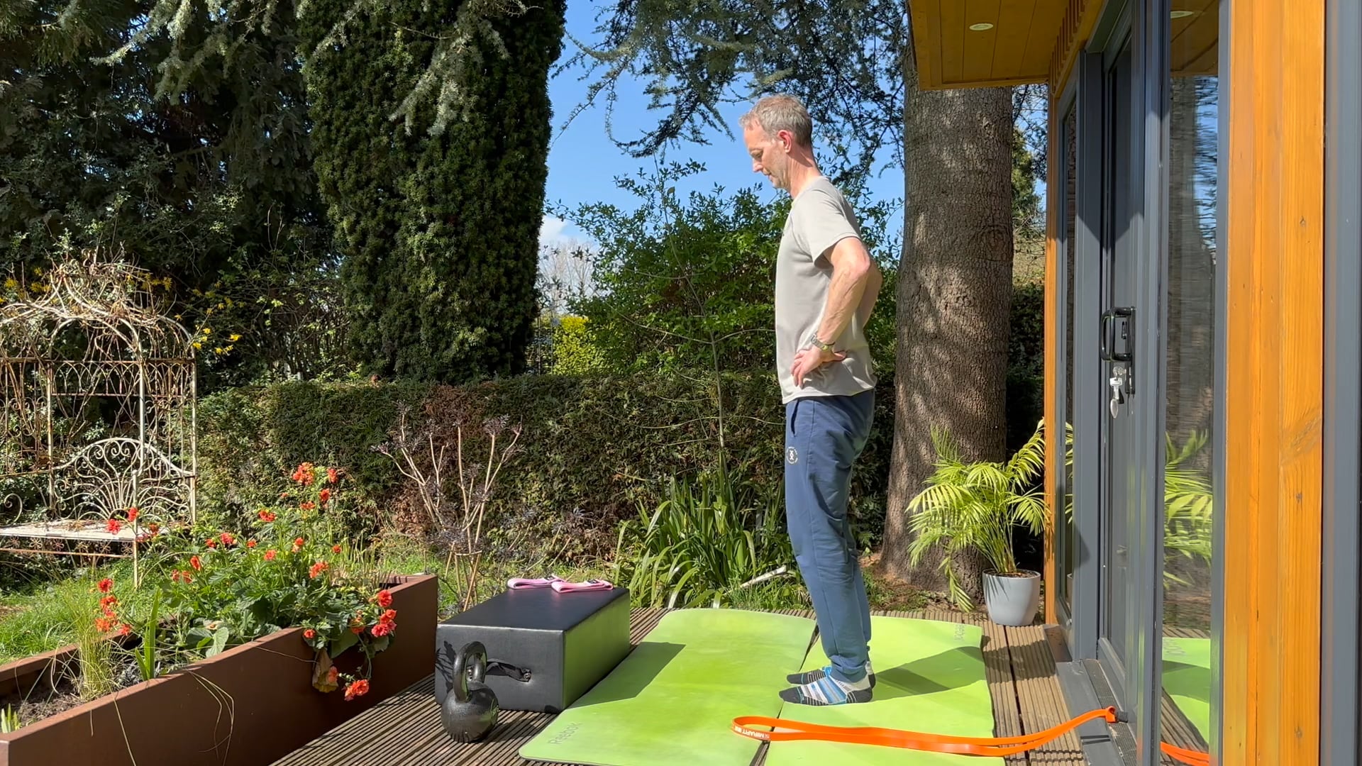 Running Strength session general warm up.