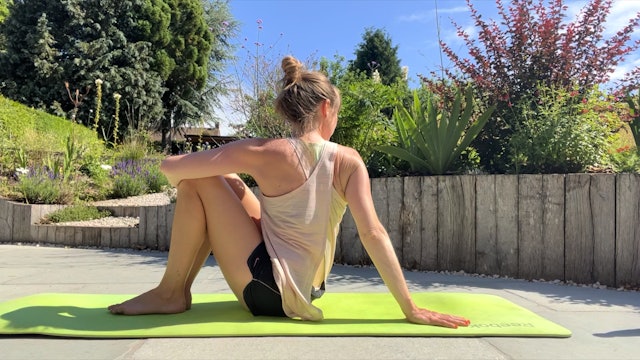 PART 2 - 7 mins of ab strength and thoracic stretches 