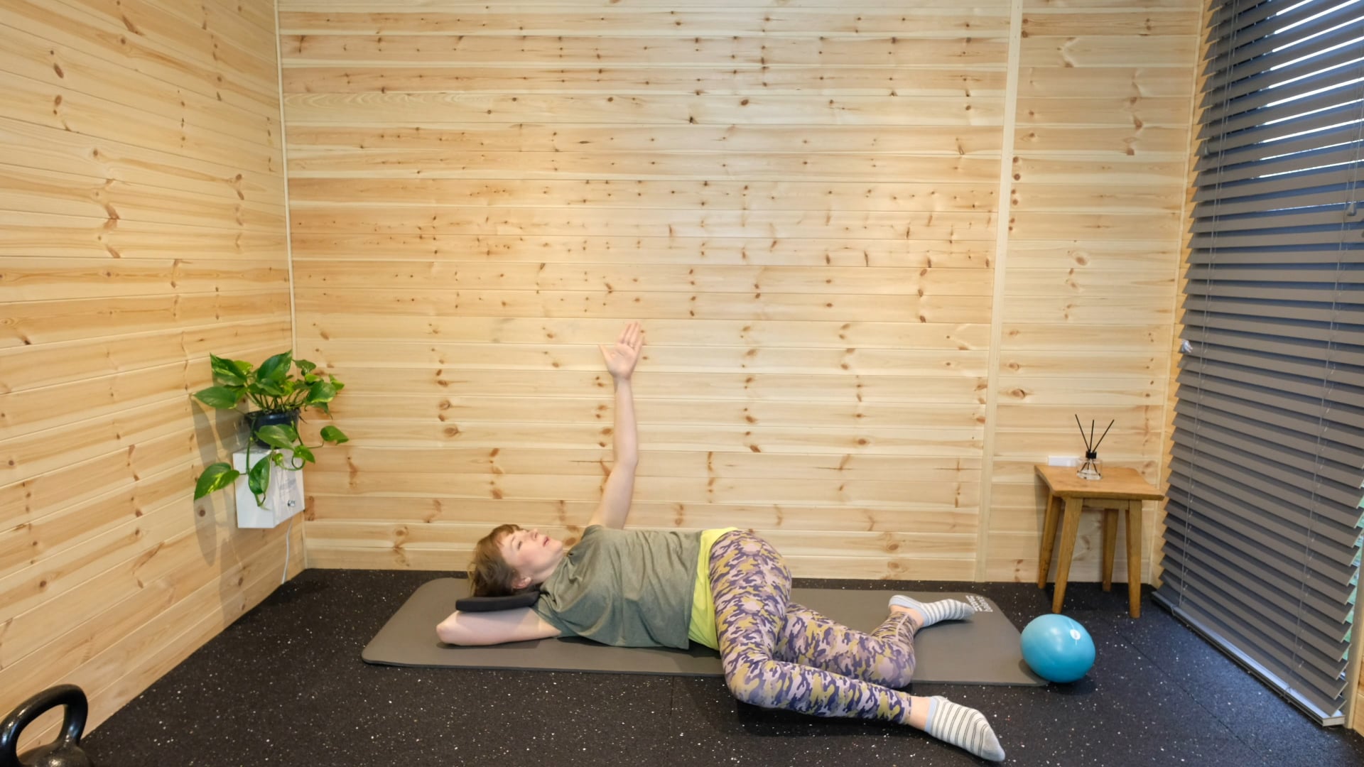 Pre natal conditioning  in side lying