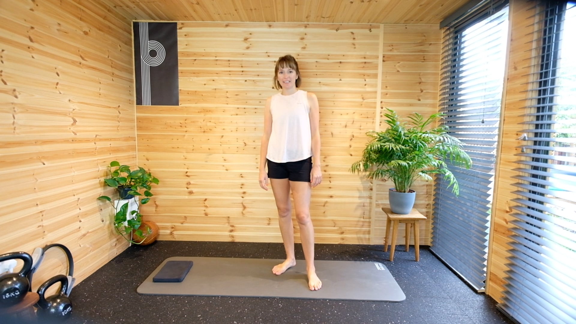 Deeply stabilising stretch and stability mini session.