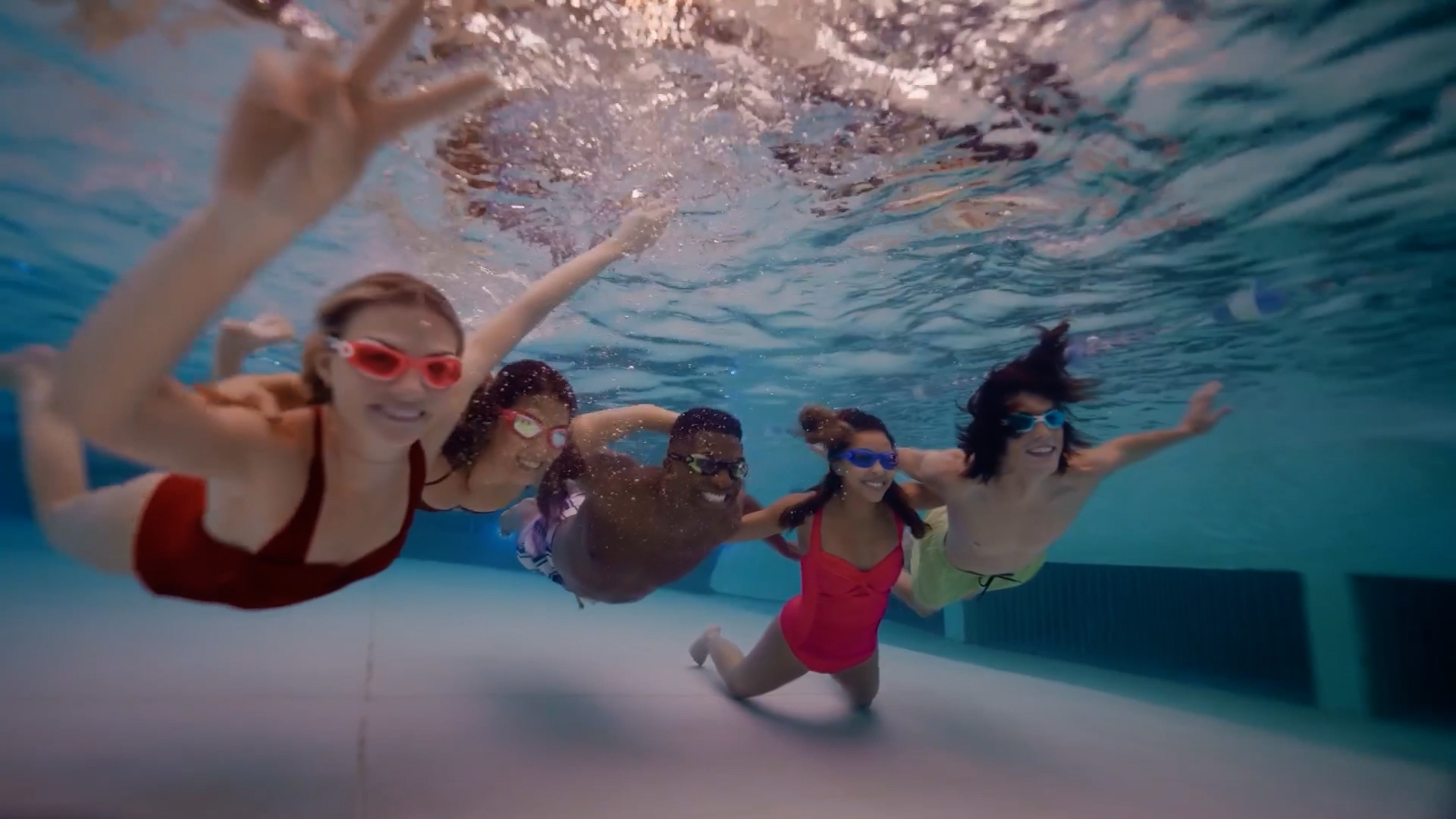 Explore Three Great Waterparks in the Poconos | NBC Philly Live