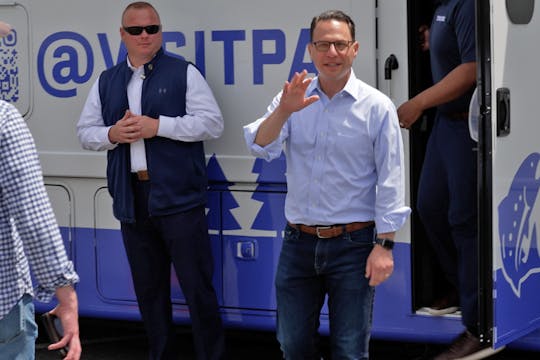 Governor Shapiro at Barley Creek