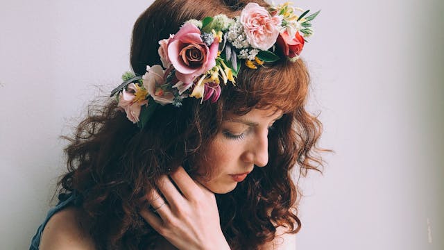 Lesson: Flowers On Your Head