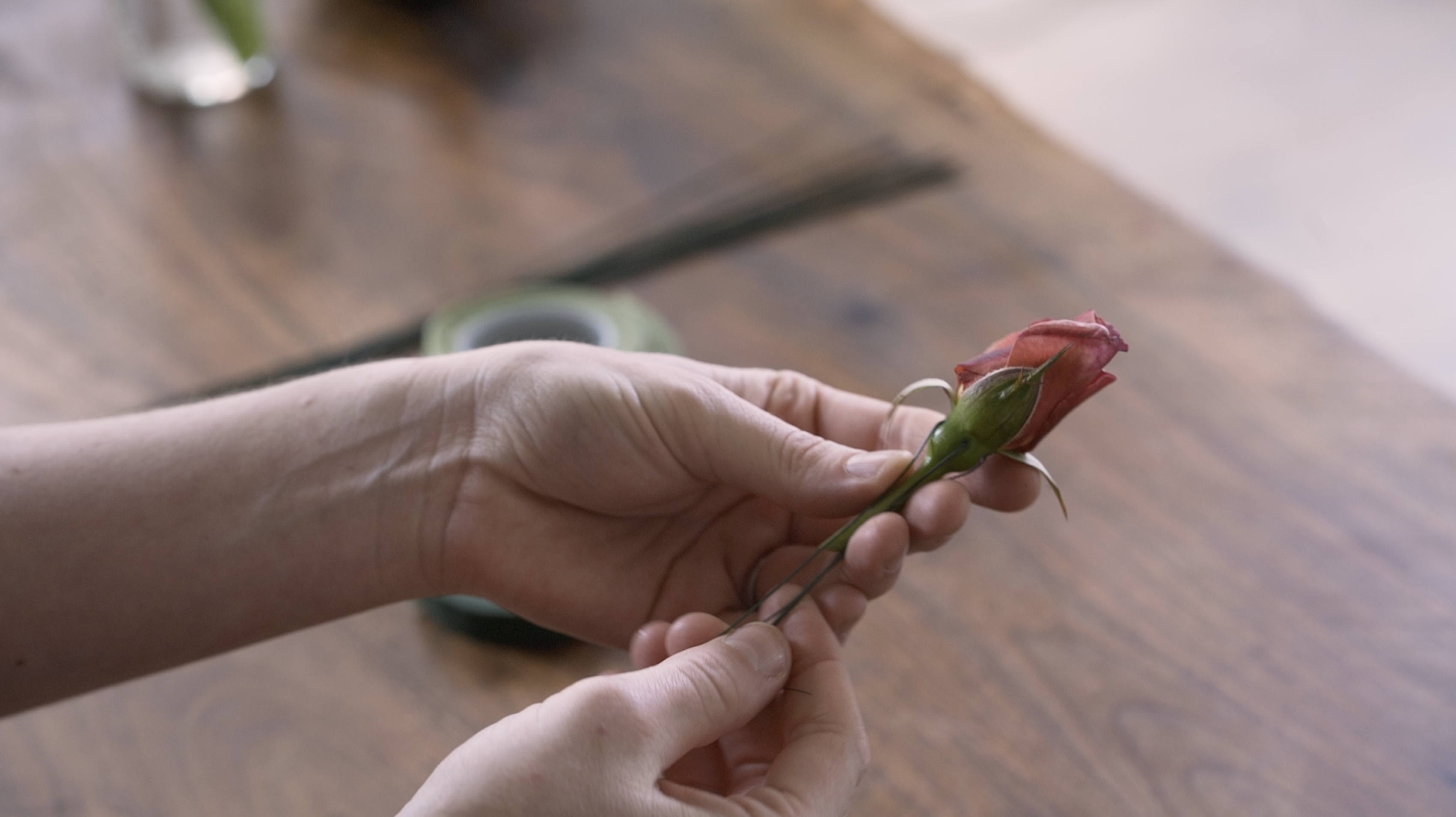 Tutorial: Wire a Rose