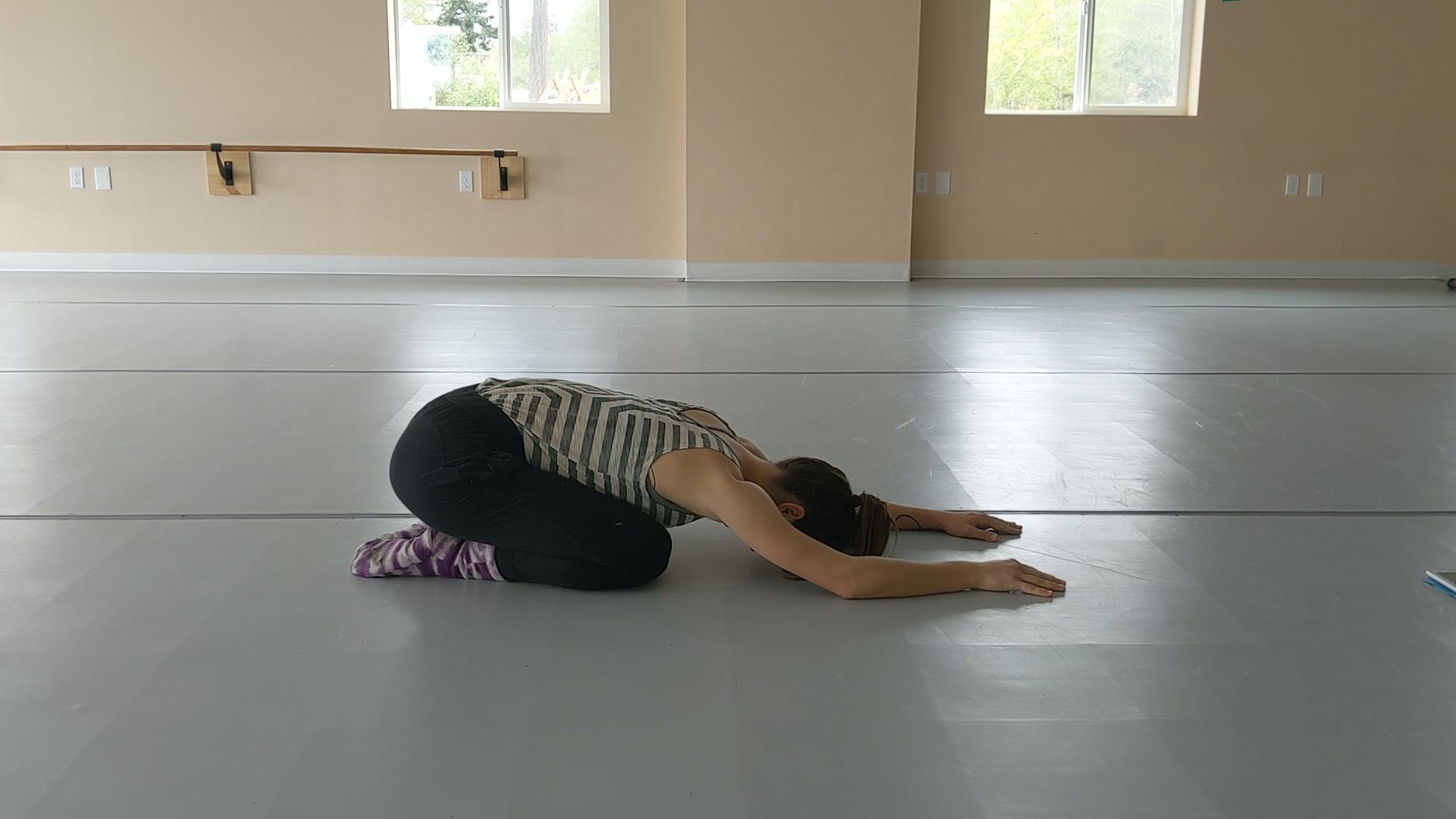 Modern Exercise 2 "Cat-Cow"