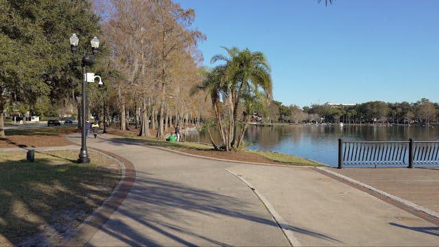 Lake Eola (1 mile loop)