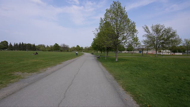 Parc Jarry (2 miles / 3.2 km loop)