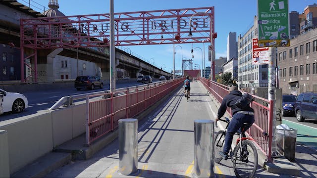 Williamsburg Bridge (1.5 miles)