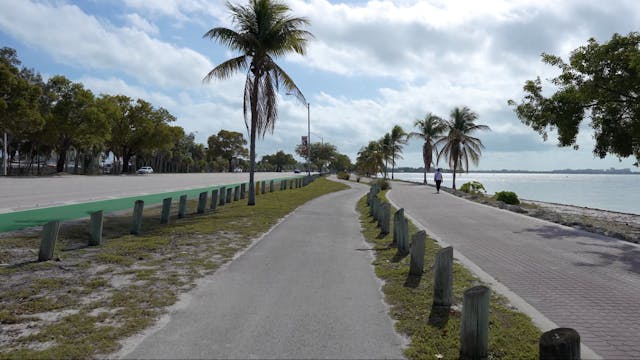 Key Biscayne (6.2 miles)