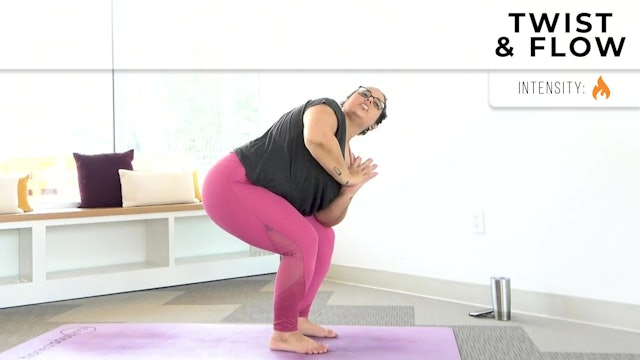 Andrea : Gentle Yoga - Twist & Flow