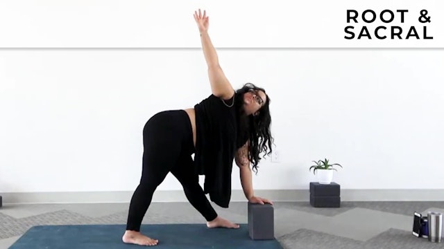 Andrea : Slow Flow - Root & Sacral Support