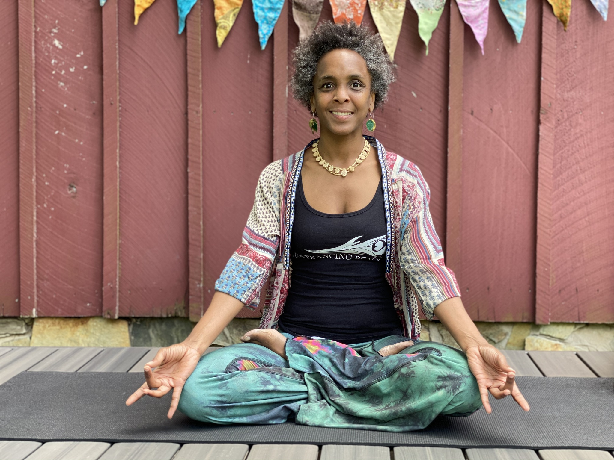 Livestream Outdoor Vinyasa with Tiffany Cooper