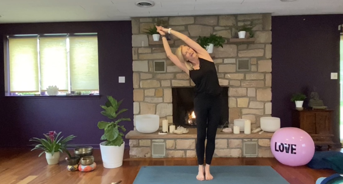 Heart Chakra Vinyasa Flow with Liz