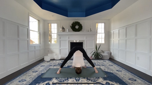 Feel Good Beginners Flow with Leslie