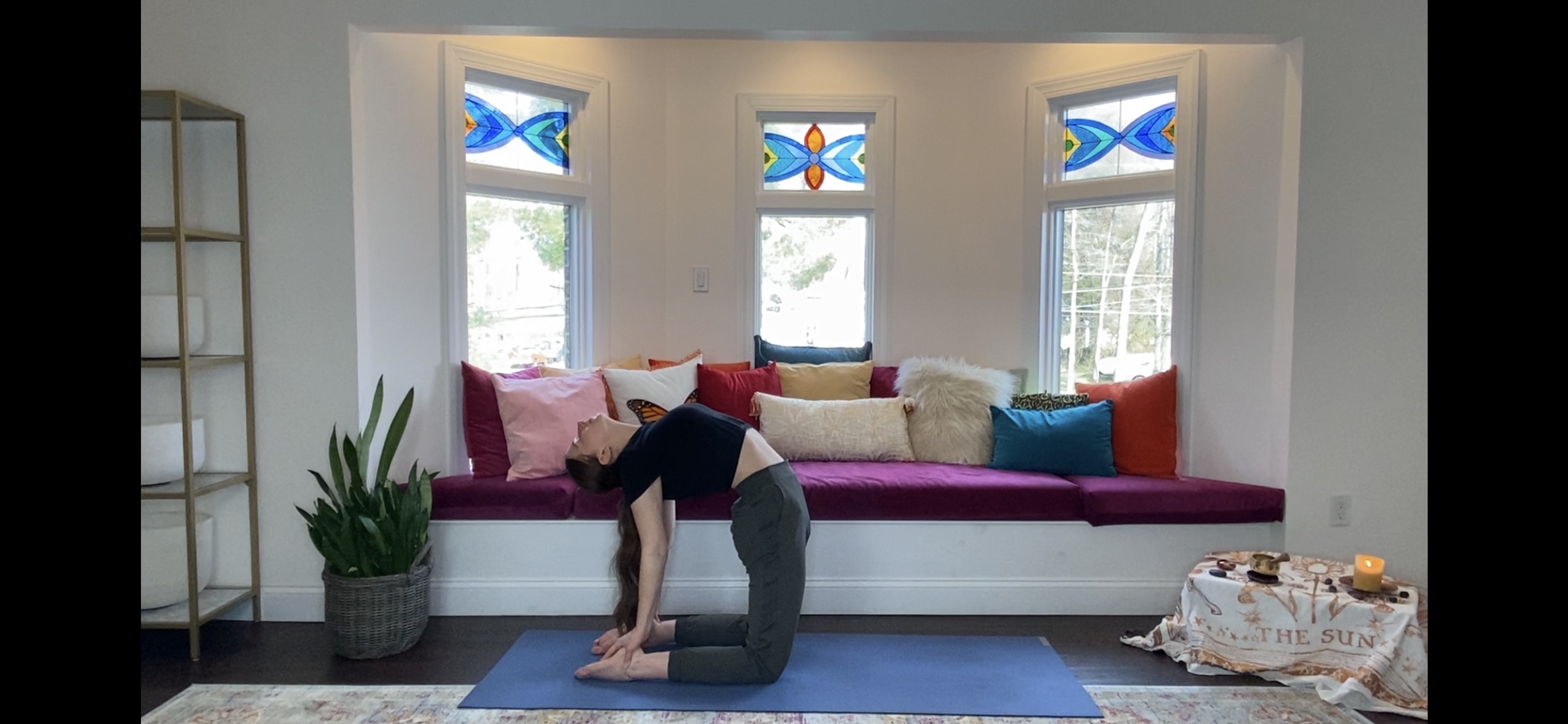 Fresh Start Vinyasa Flow with Leslie