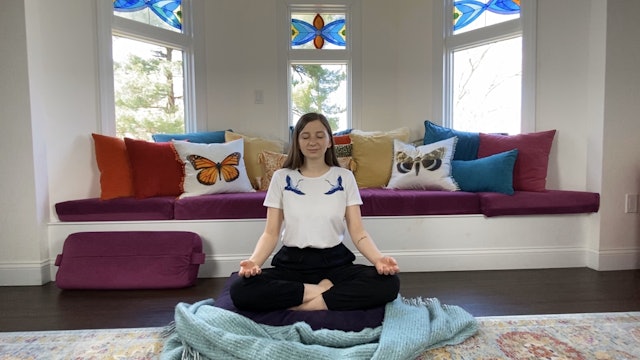 Learn: Mindfulness Meditation with Leslie