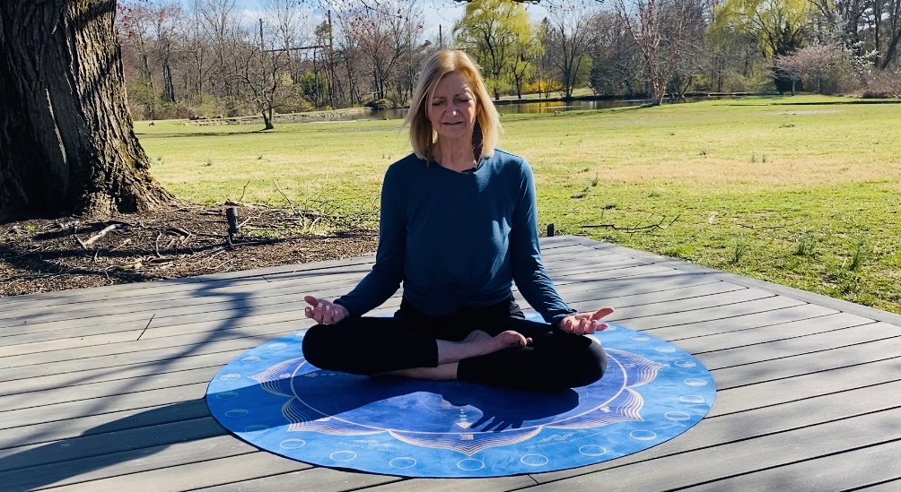 4 Minute Meditation with Liz
