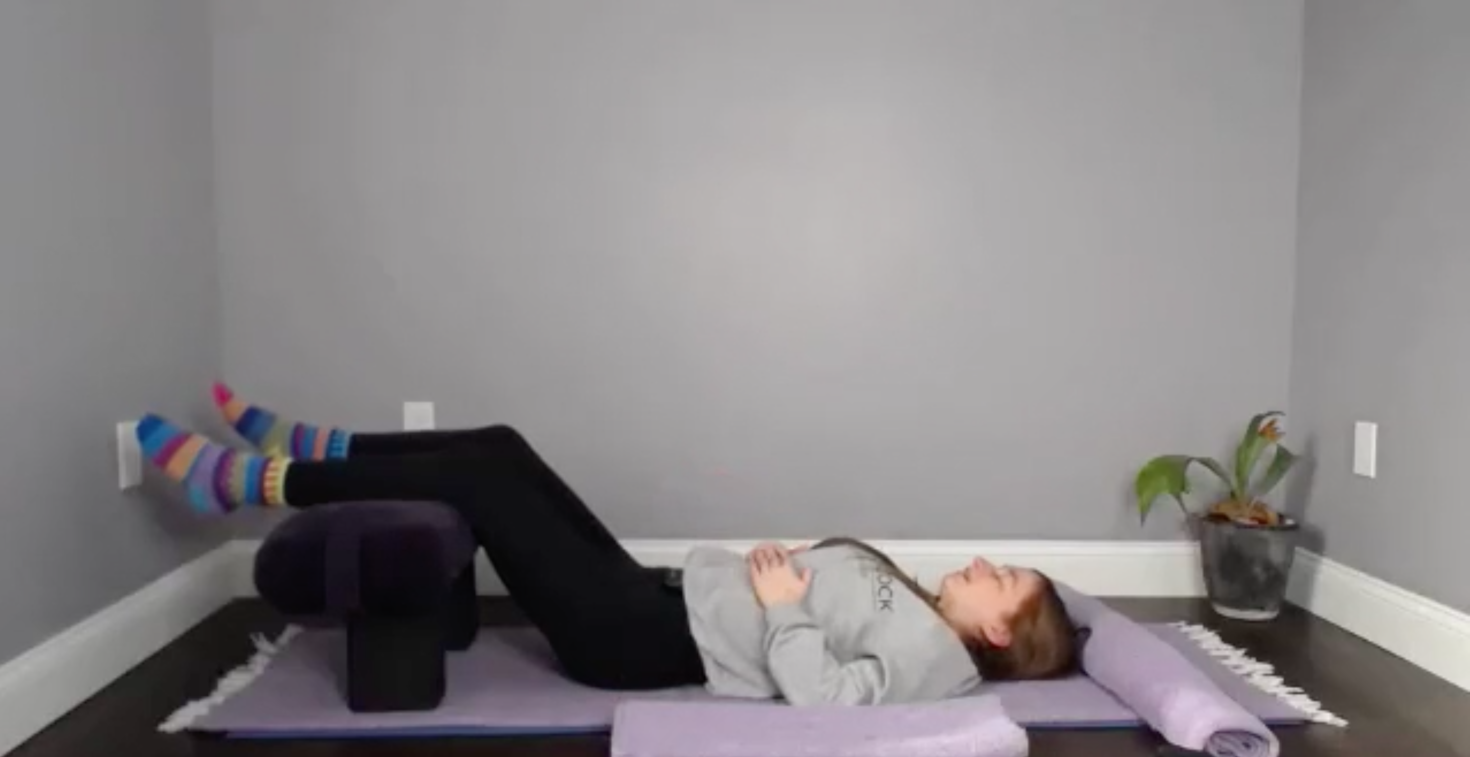 Let Go Restorative Flow: Reducing Panic + Tension with Leslie