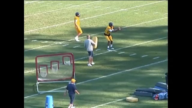 Texas A&M QB Get Big Drill