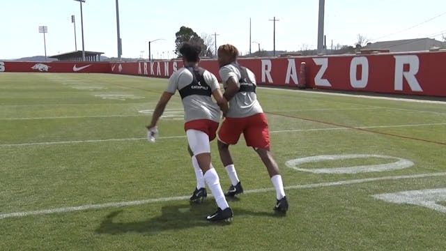 Arkansas WR Pester Drill