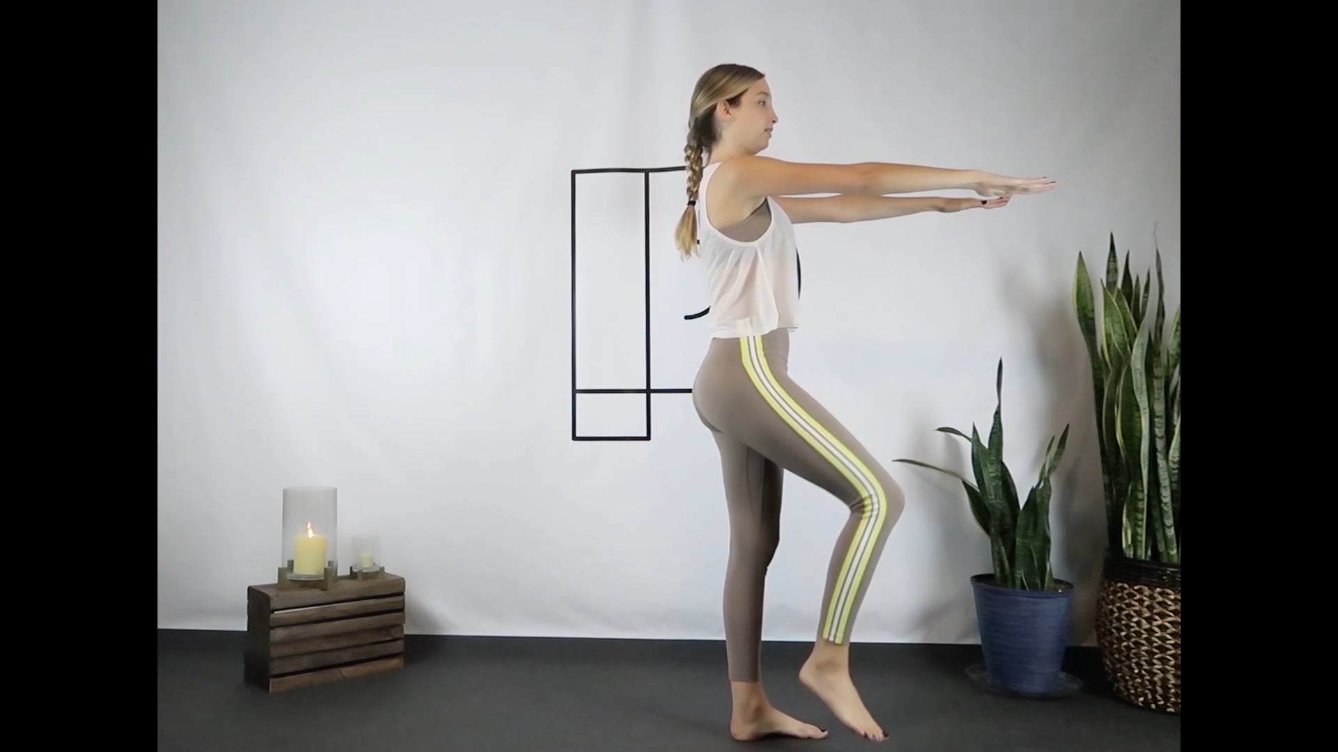 Pilates Burn Level 2 (23 min) No props