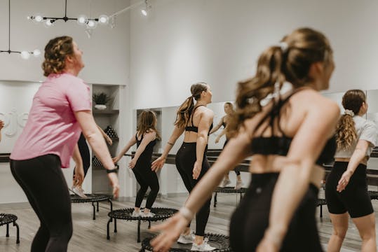 Bouncin' Around the Christmas Tree wi...