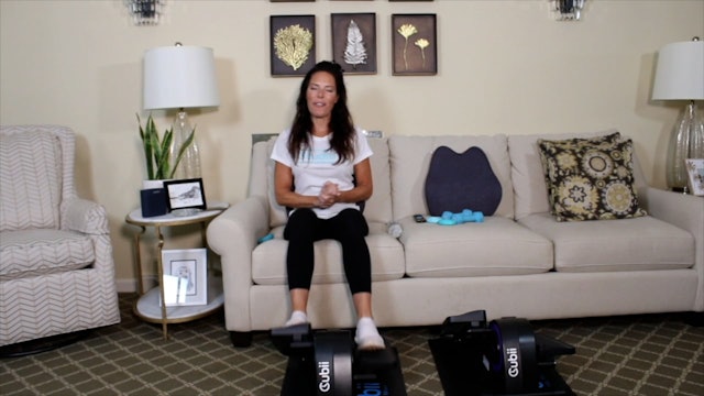 30-Min Mood Boosting Muscle Training with Carrie
