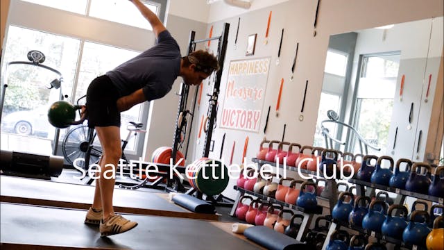 Swing-to-Snatch Acceleration Phase