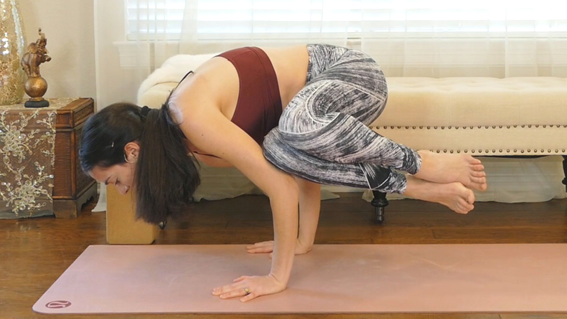 Power Pose - Side Crow