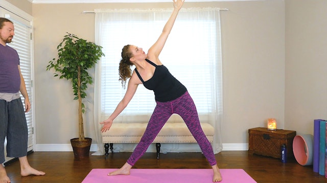Triangle (Trikonasana)