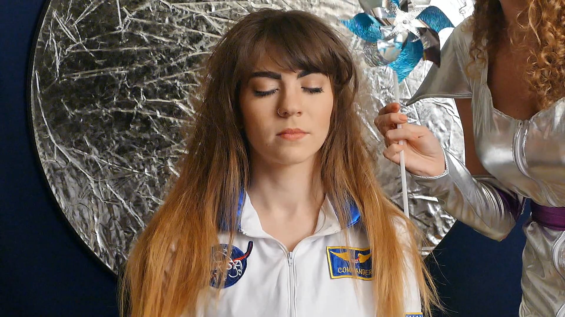 Alien Abduction: Hair play & Scalp Massage