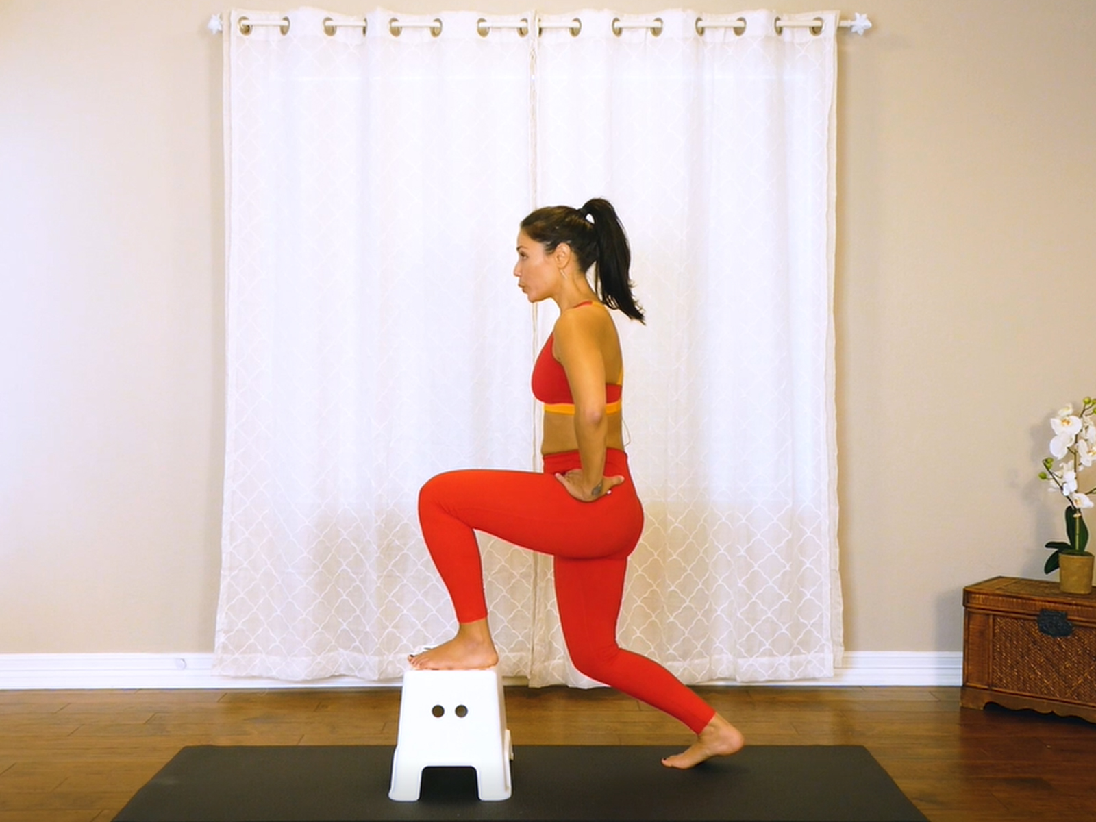 Stool Workout: Cardio and Fat Burn