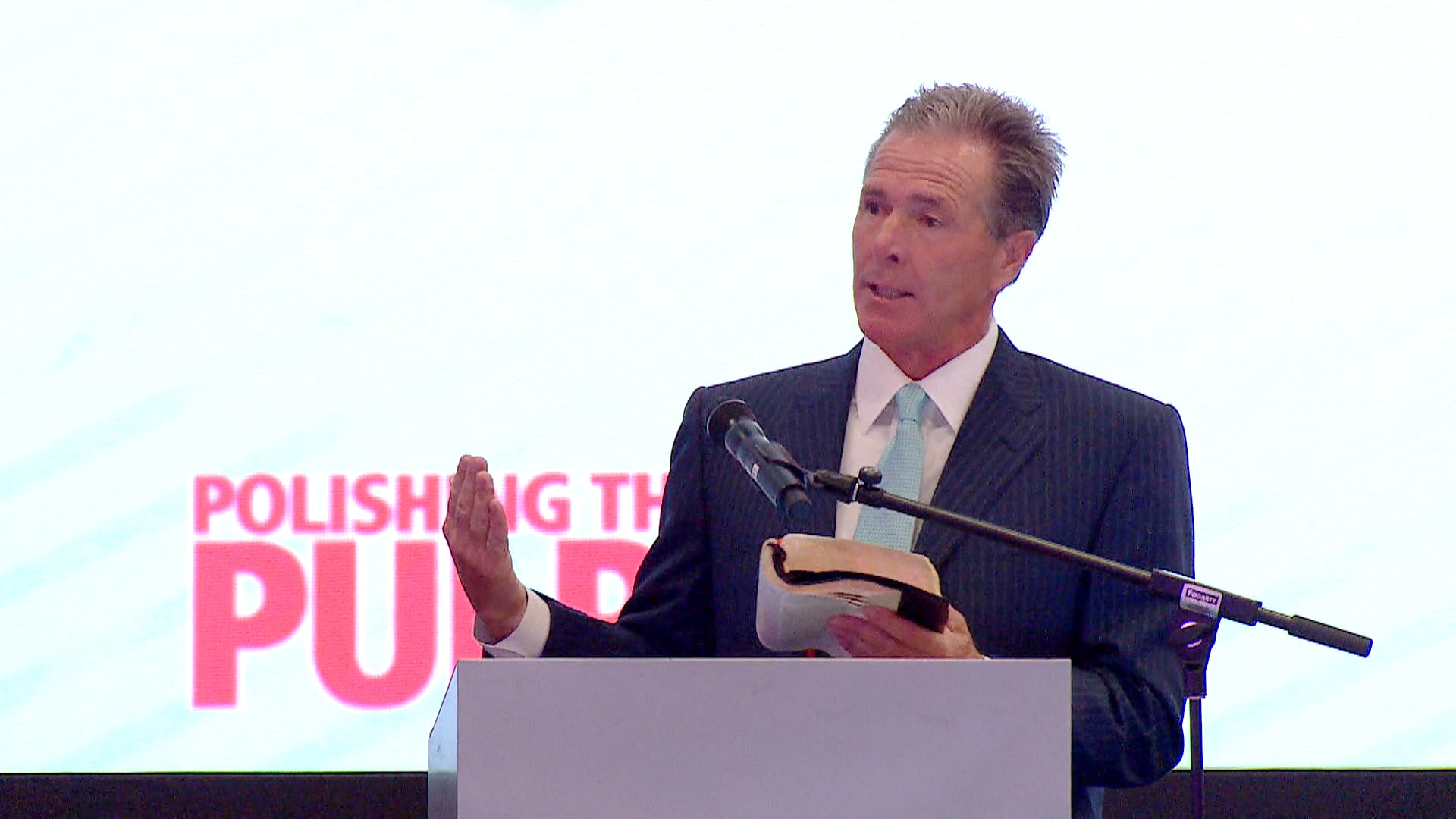 Mike Hixson: Be Strong and Very Courageous