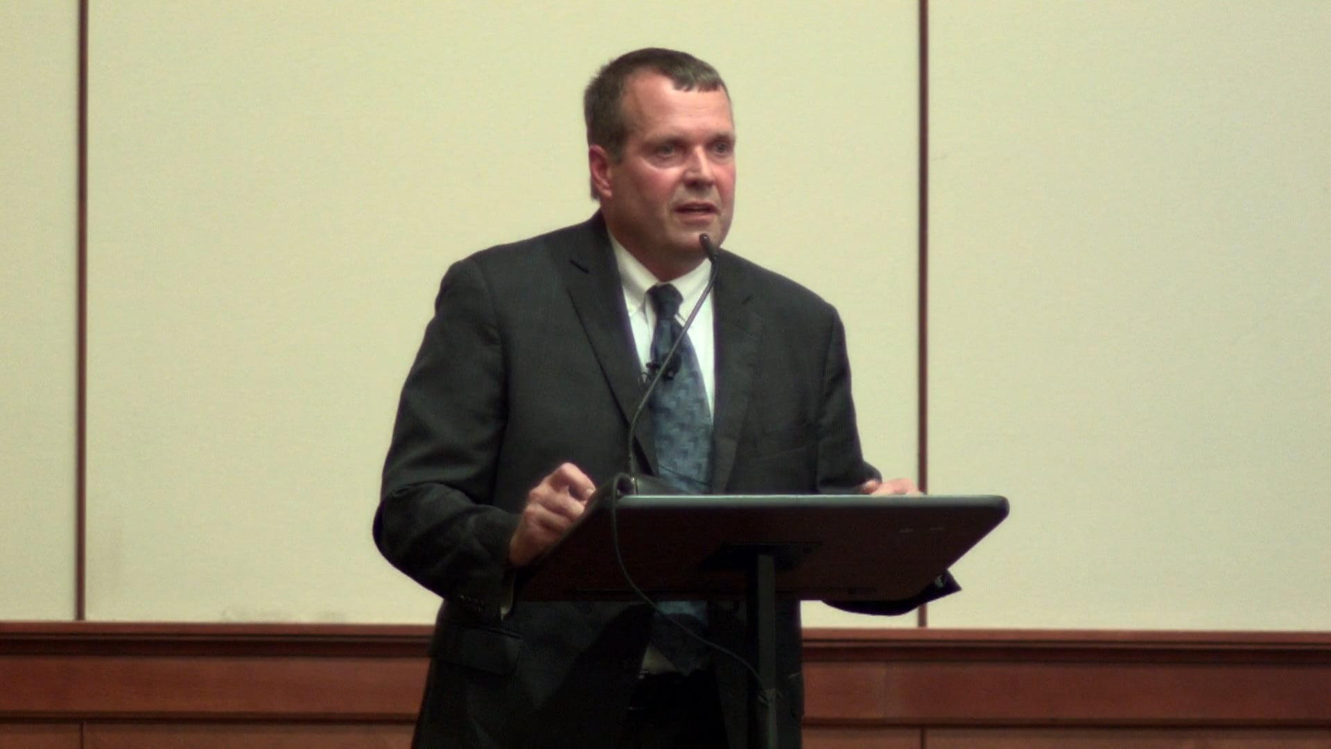 Michael Houts: Evangelizing Agnostics: Science as a Tool for Evangelism