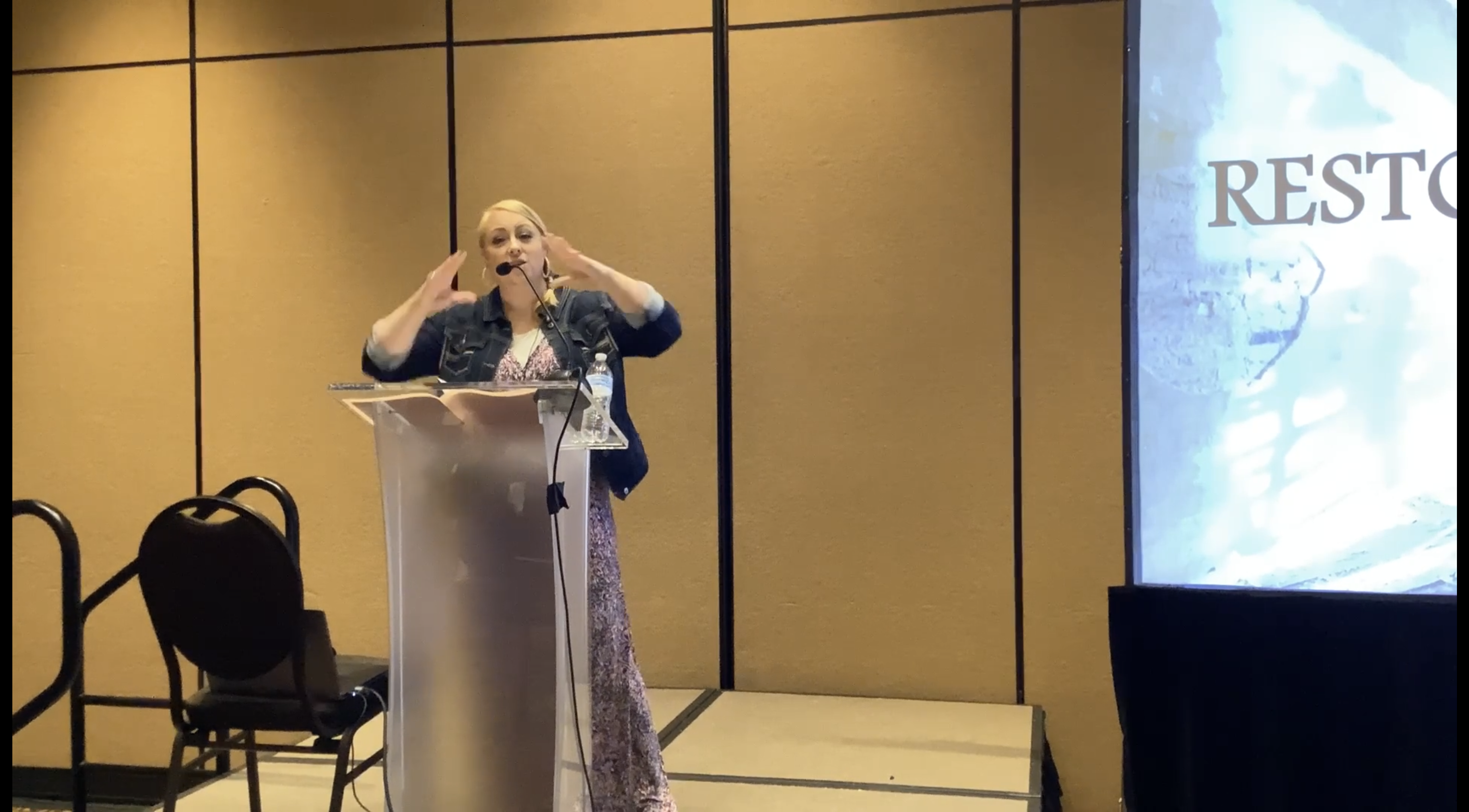 Hurry Back Session: Restored in His Image | Hannah Colley