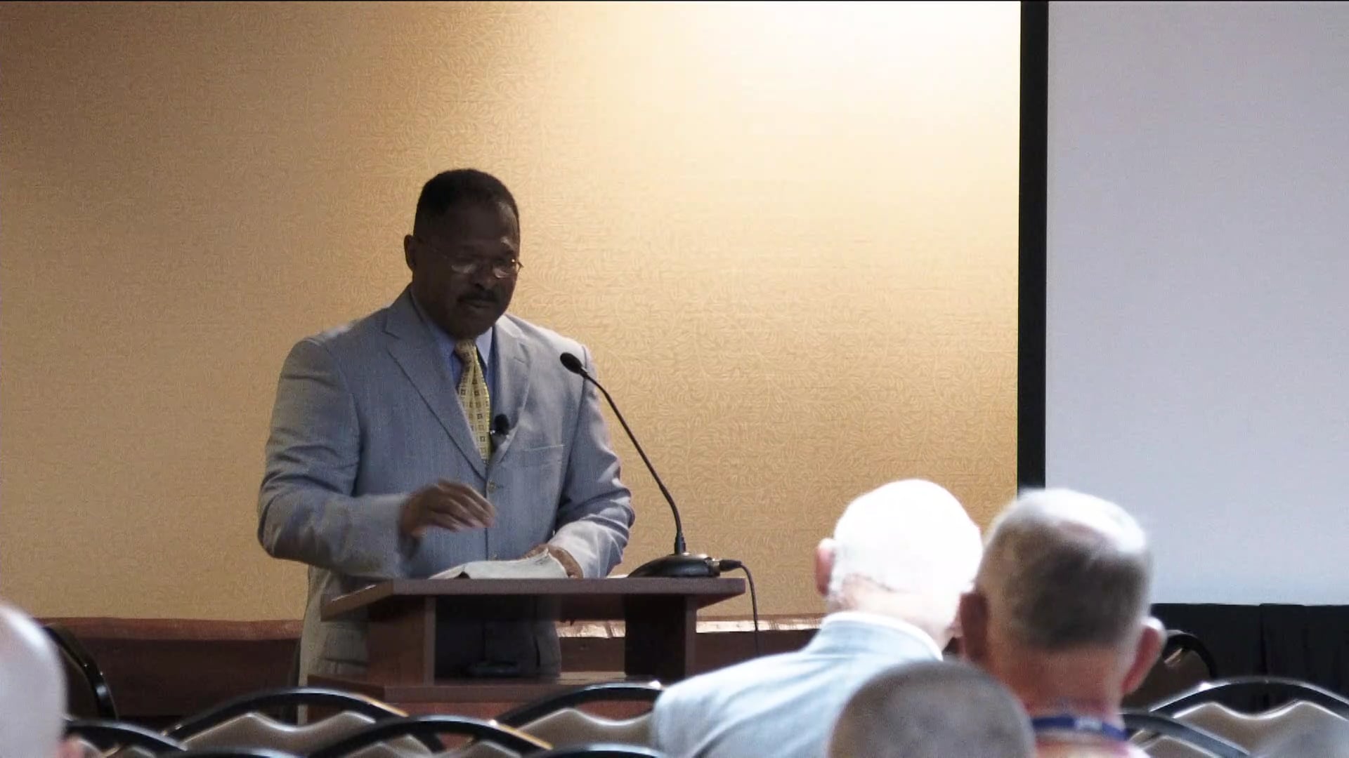 Stacey Grant: What Nehemiah Shows Small Churches about Growth