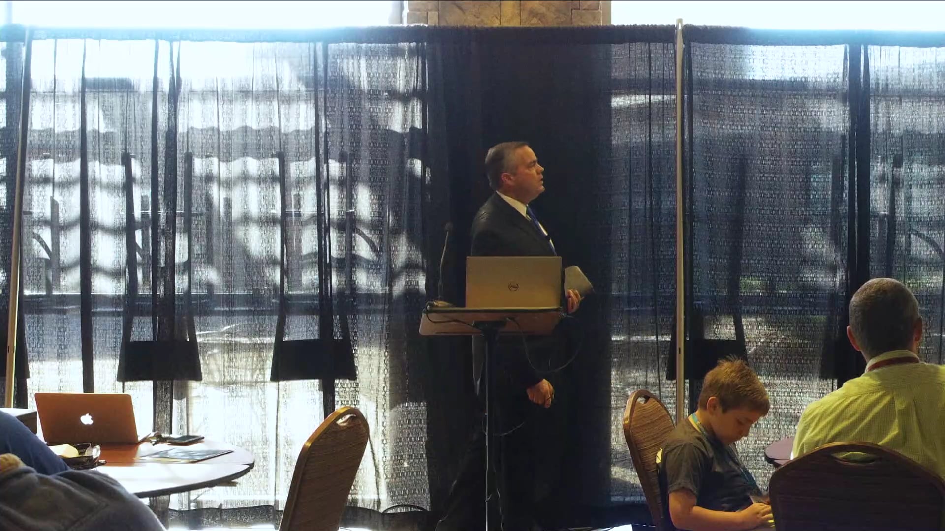 Rob Whitacre: HTH School of Evangelism Lesson 3: Let's Talk about the Manner