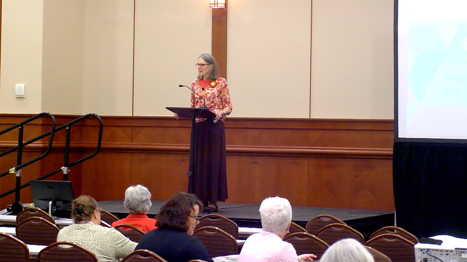 Evelyn Apple: Supporting Your Husband through the Hard Times of Ministry